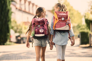 Bild vergrößern: Schulweg