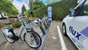 Bild vergr&ouml;&szlig;ern: Mobilitätsstation Hattsteiner Allee in Usingen